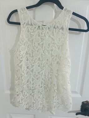White Lace Sleeveless Blouse with Scalloped Neckline Small